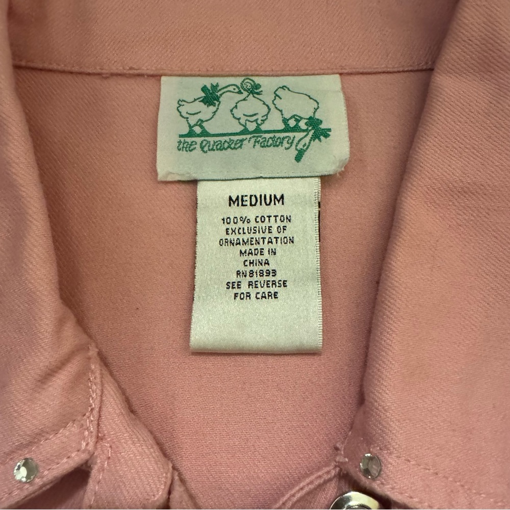 Quacker Factory Pink Rhinestone Studded Jean Jacket Classic Denim Size M Vintage - Picture 3 of 9